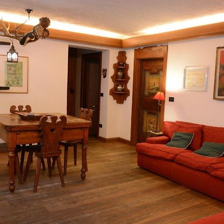 Ai Piedi Della Marmolada Apartment Canazei Exterior photo